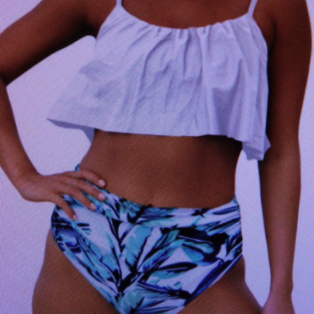 High Waisted Swimsuit - Size L - White Green